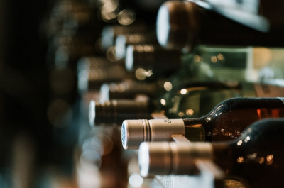 Счёт - на тысячи: в российских регионах массово закрываются алкомаркеты